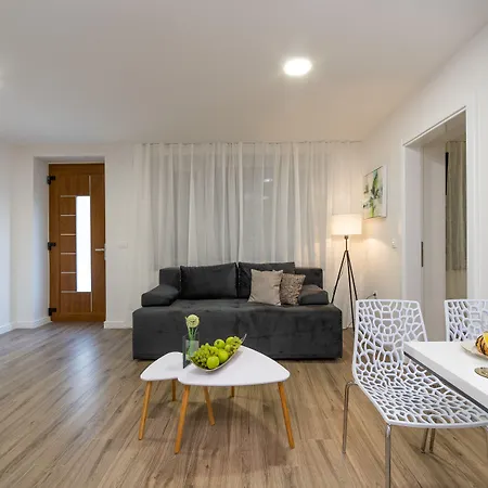 Villa Amore Brela 3* بريلا