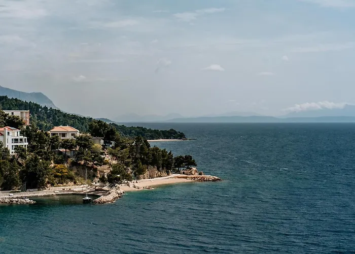 Villa Amore Brela بيت ضيافة
