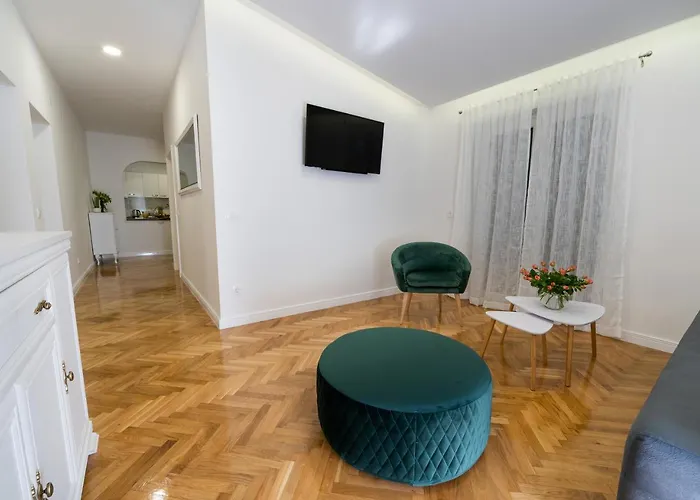 Villa Amore Brela بيت ضيافة بريلا