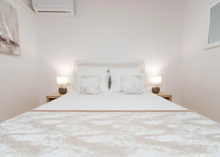 Villa Amore Brela بيت ضيافة بريلا