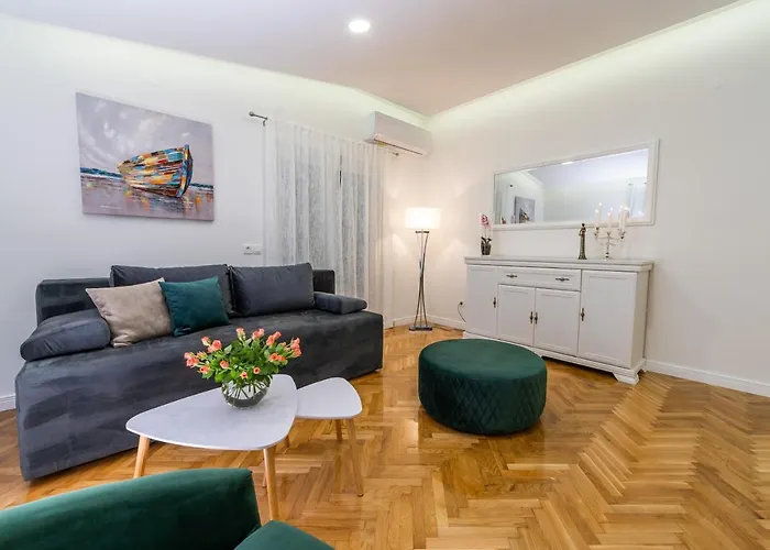 بيت ضيافة Villa Amore Brela 3*