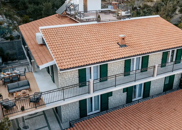 Villa Amore Brela 3*