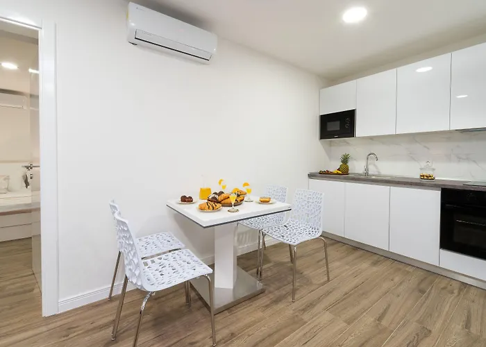 بيت ضيافة Villa Amore Brela 3*