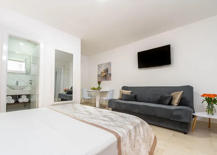 Villa Amore Brela بريلا