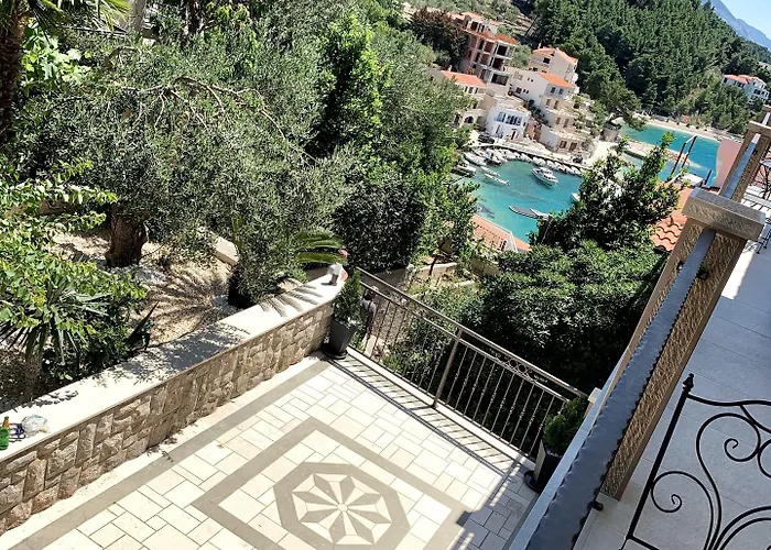 بيت ضيافة Villa Amore Brela بريلا
