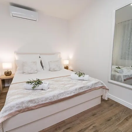 Villa Amore Brela Гостевой дом 3*