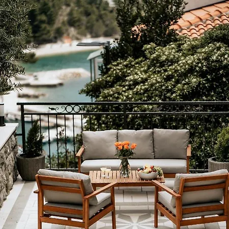 Villa Amore Brela Гостевой дом