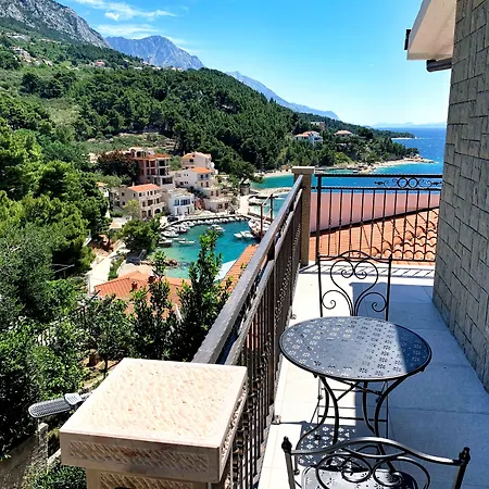 Villa Amore Brela ゲストハウス 3*