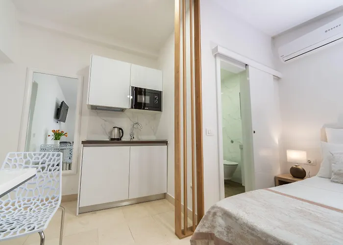 Pensionat Villa Amore Brela 3*